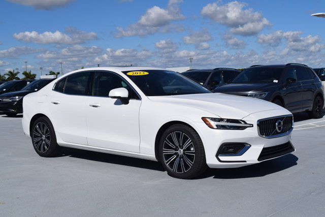 2022 Volvo S60