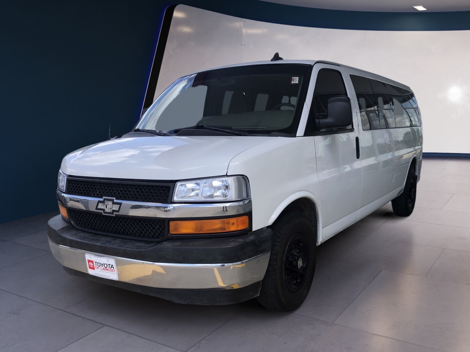 2017 Chevrolet Express Passenger