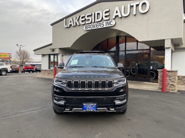 2022 Jeep Wagoneer