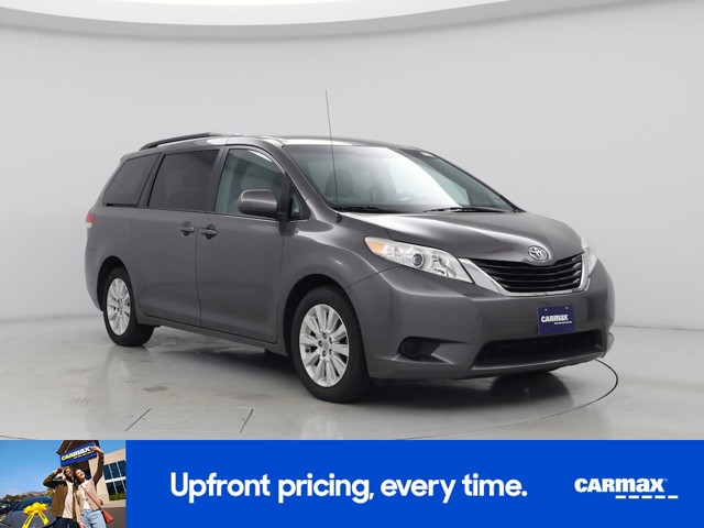2014 Toyota Sienna LE