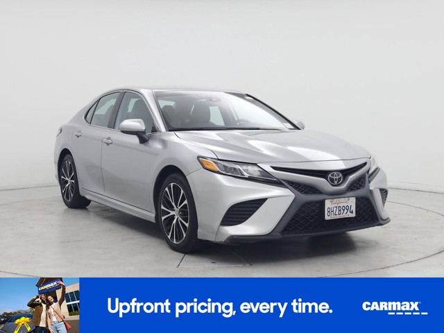 2019 Toyota Camry SE