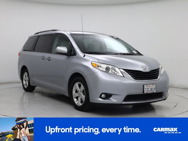 2014 Toyota Sienna LE