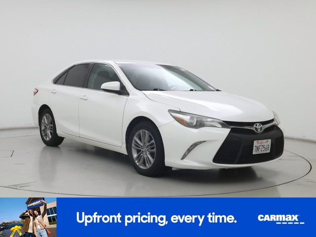 2016 Toyota Camry SE