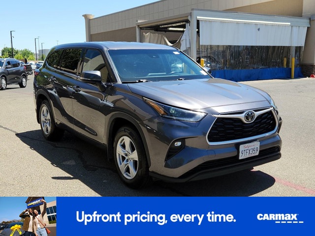 2021 Toyota Highlander LE