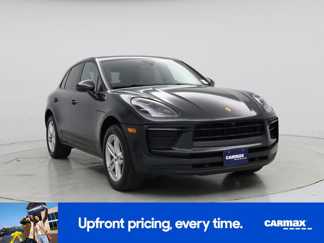 2022 Porsche Macan