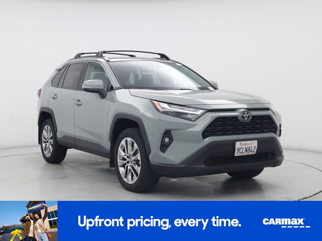 2022 Toyota RAV4 XLE Premium