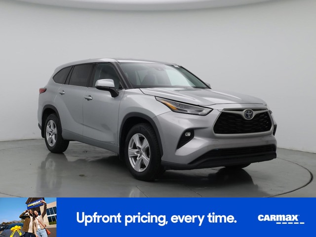 2022 Toyota Highlander LE