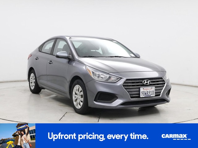 2019 Hyundai Accent SE