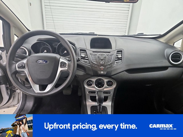 2017 Ford Fiesta SE