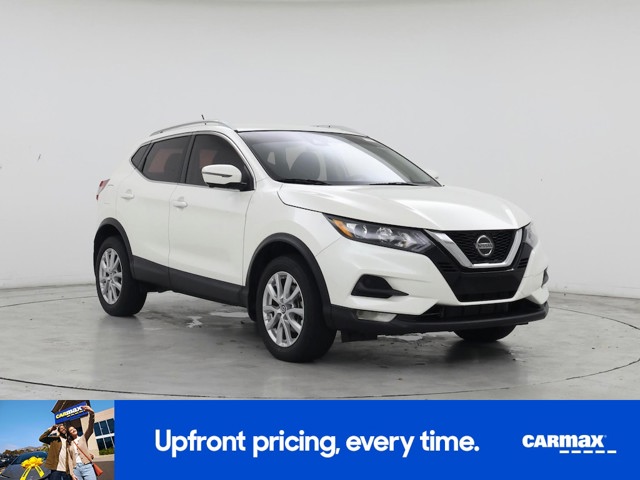 2022 Nissan Rogue Sport SV