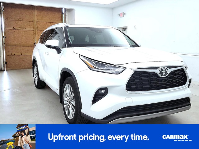 2025 Toyota Highlander Platinum