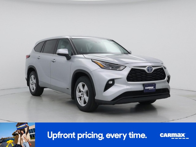 2022 Toyota Highlander LE