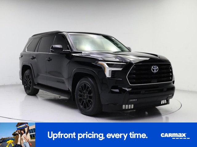 2024 Toyota Sequoia SR5