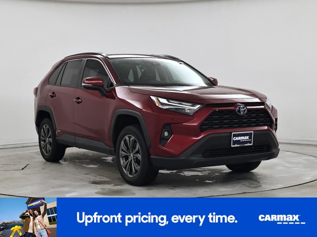 2022 Toyota RAV4 XLE Premium