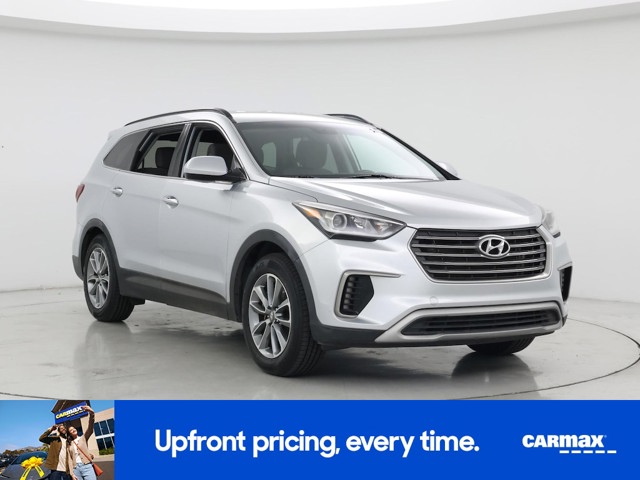 2017 Hyundai Santa Fe SE