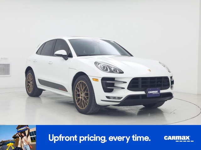 2015 Porsche Macan Turbo