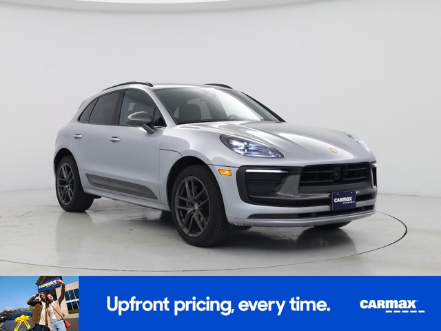 2023 Porsche Macan T