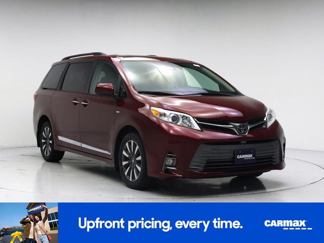 2018 Toyota Sienna XLE