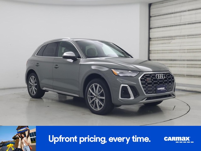 2022 Audi SQ5 Premium