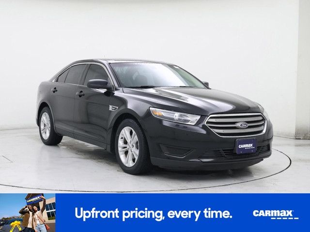 2016 Ford Taurus SE