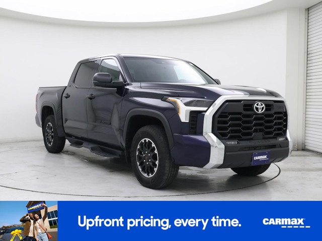 2025 Toyota Tundra 4WD SR5