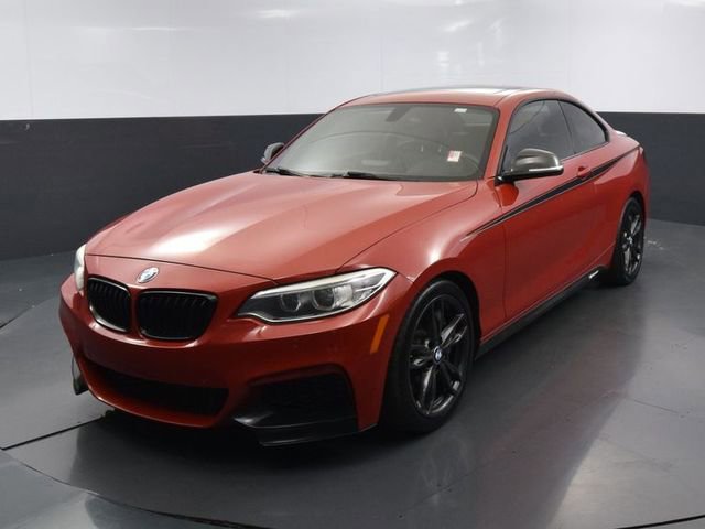 M235