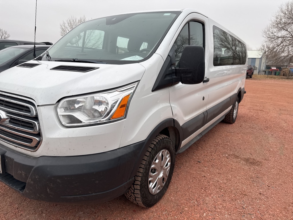 2017 Ford Transit Wagon