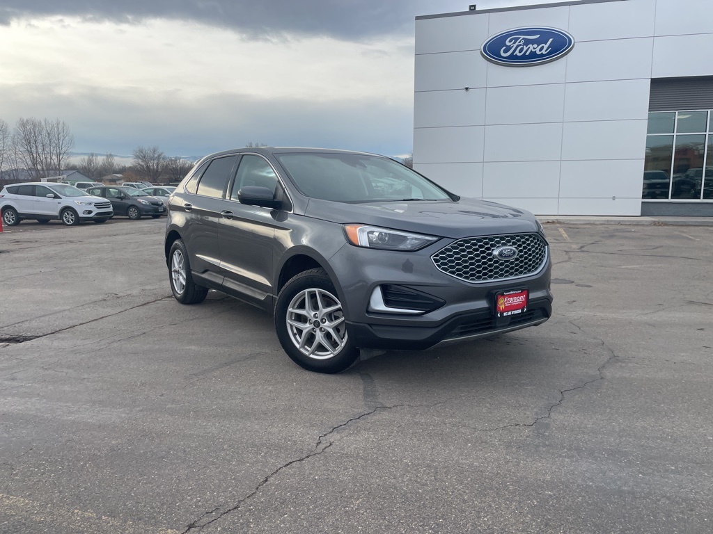 2023 Ford Edge