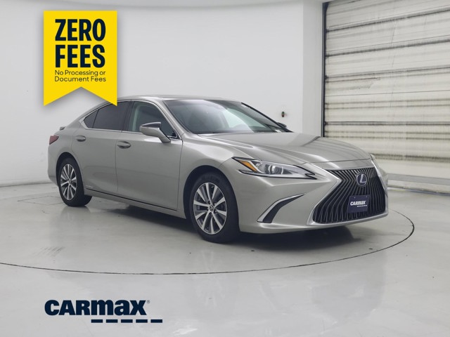 2019 Lexus ES 300h 