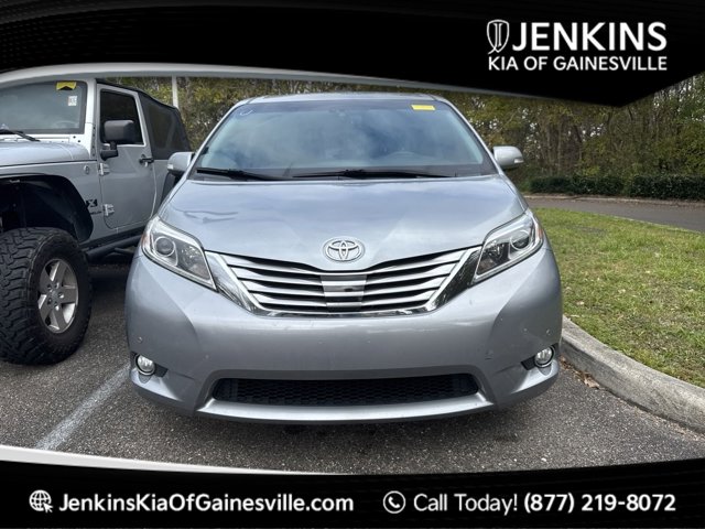 2016 Toyota Sienna