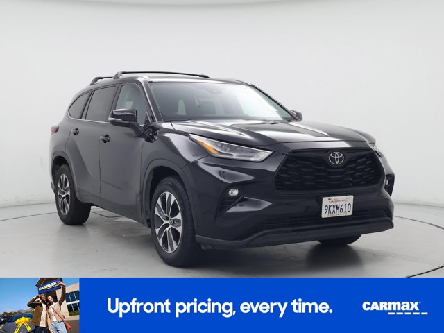 2024 Toyota Highlander XLE