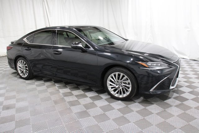 2022 Lexus ES