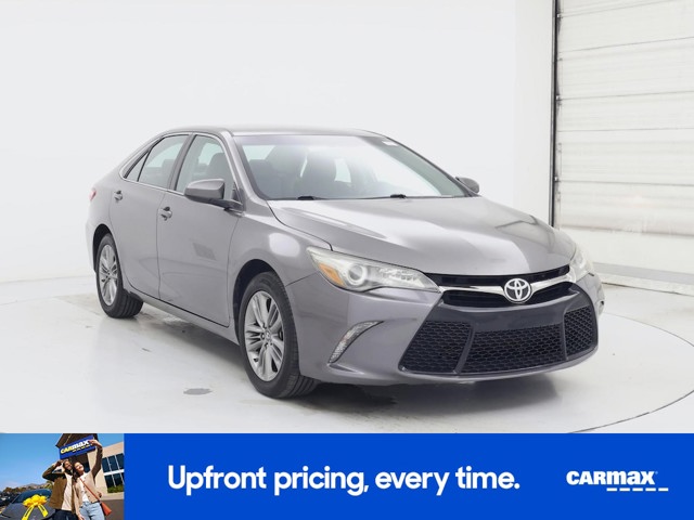 2017 Toyota Camry SE