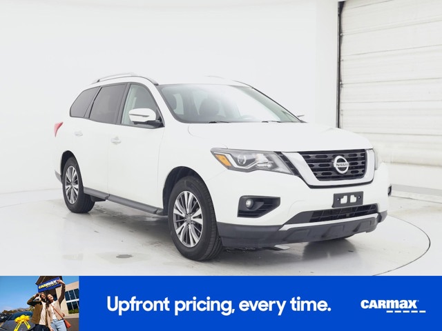2020 Nissan Pathfinder SL