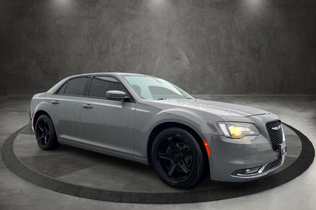 2019 Chrysler 300