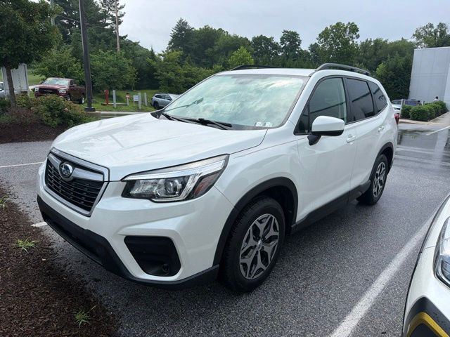 2019 Subaru Forester Premium — photo 1 of 12