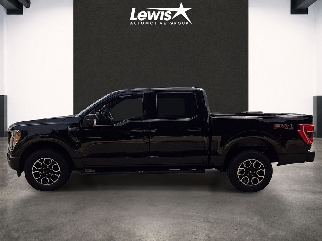 2023 Ford F-150 XLT — photo 1 of 12