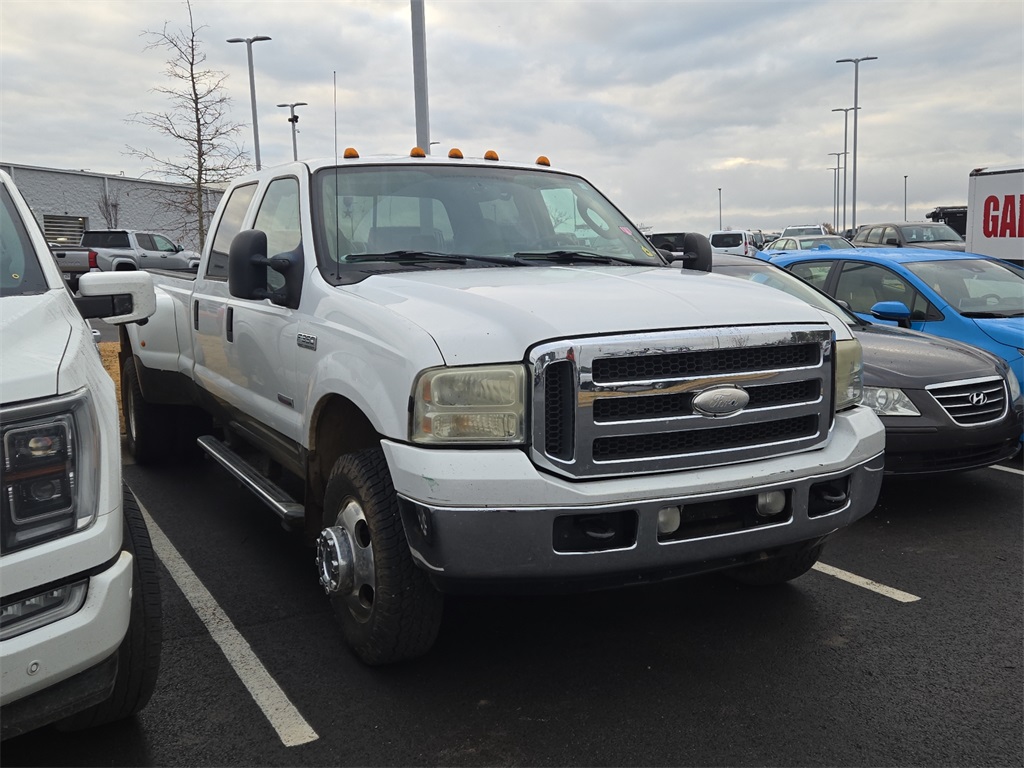 2005 Ford Super Duty F-350 DRW