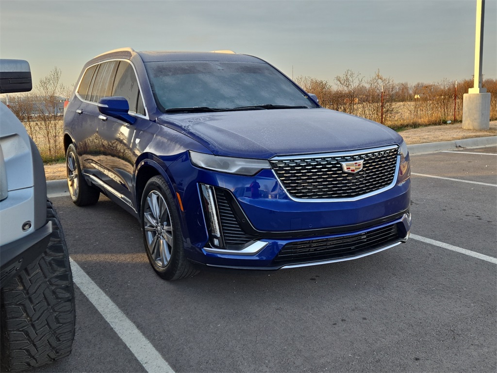 2023 Cadillac XT6