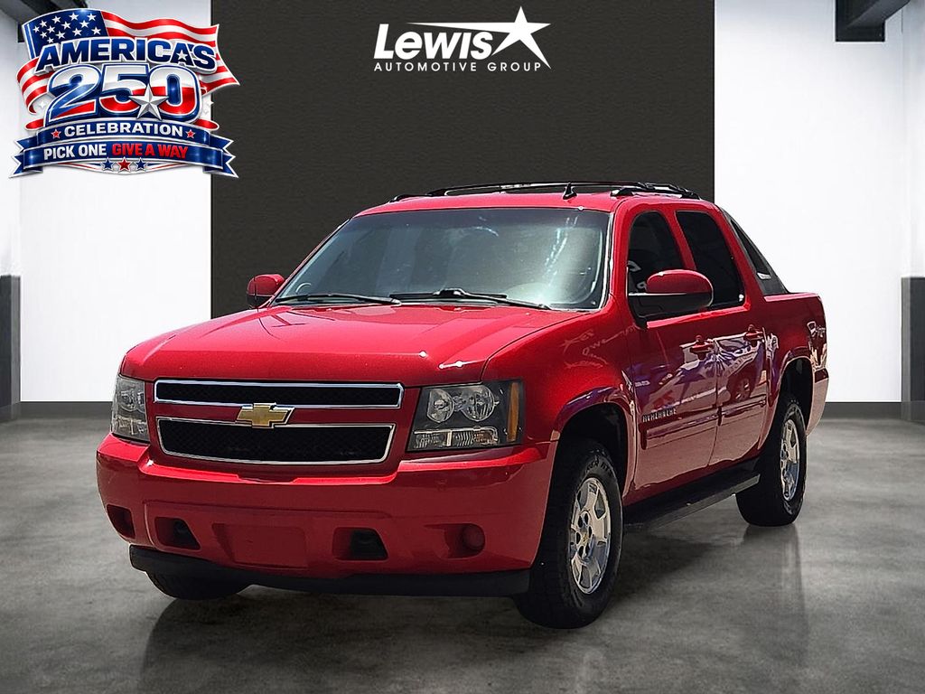 2012 Chevrolet Avalanche LS