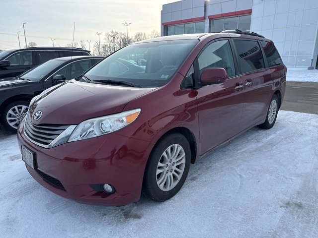 2012 Toyota Sienna