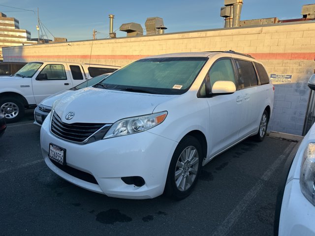 2014 Toyota Sienna