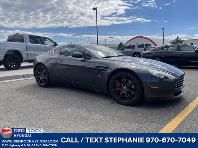 V8 Vantage