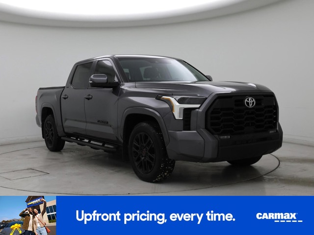 2024 Toyota Tundra 4WD SR5