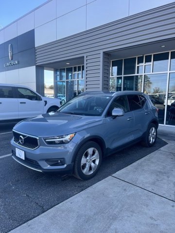 2021 Volvo XC40