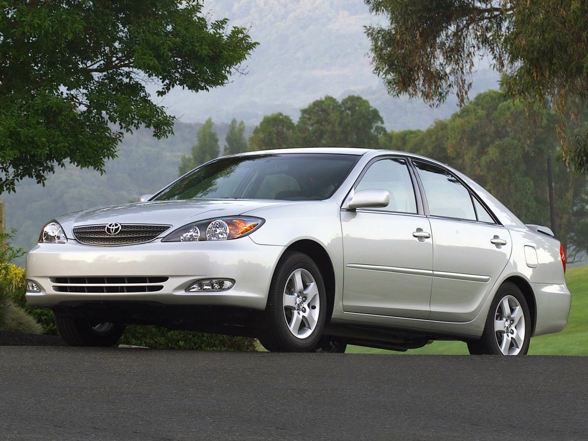 2004 Toyota Camry