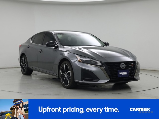 2023 Nissan Altima SR