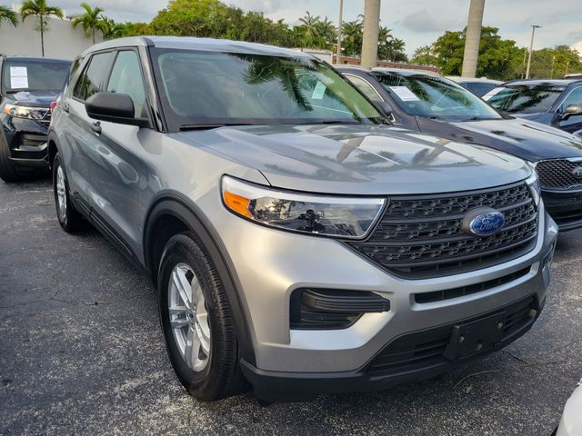2023 Ford Explorer Base — photo 1 of 12