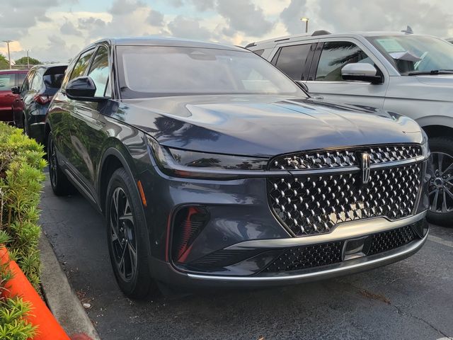 2024 Lincoln Nautilus Premiere — photo 1 of 12