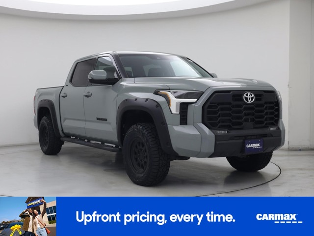 2022 Toyota Tundra 4WD SR5
